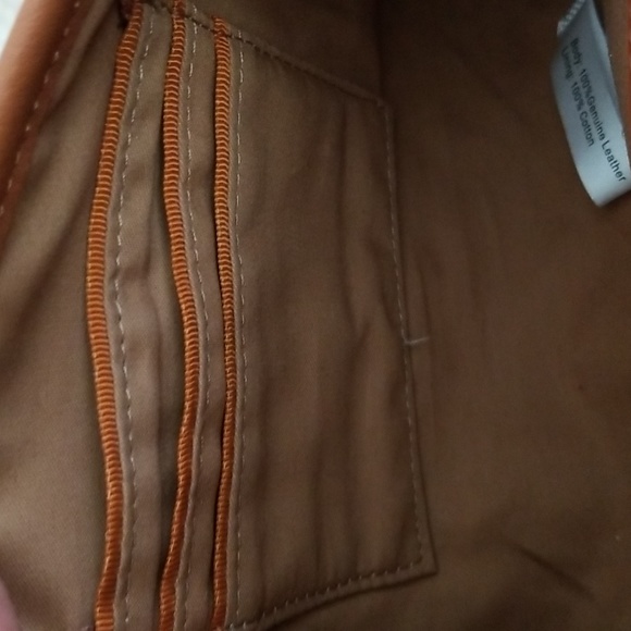 New HOBO Bramble Crossbody - Picture 15 of 16